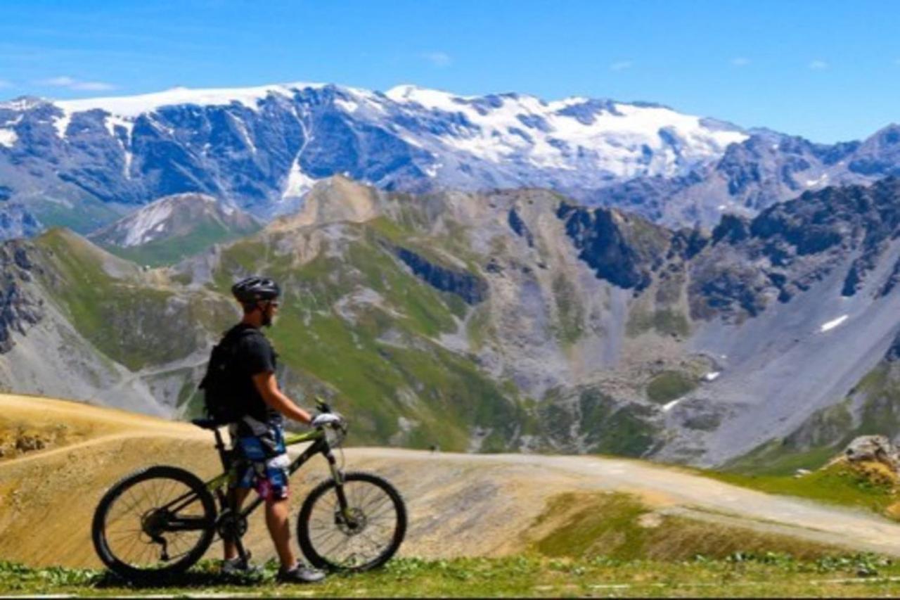 Les Brigues - Appartement Avec Vue Sur La Montagne Et Acces Aux Pistes คูร์เชอแวล ภายนอก รูปภาพ